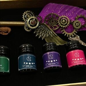 NC Calligraphy Set In Gold Vintage Looking Map Box Purple Quill